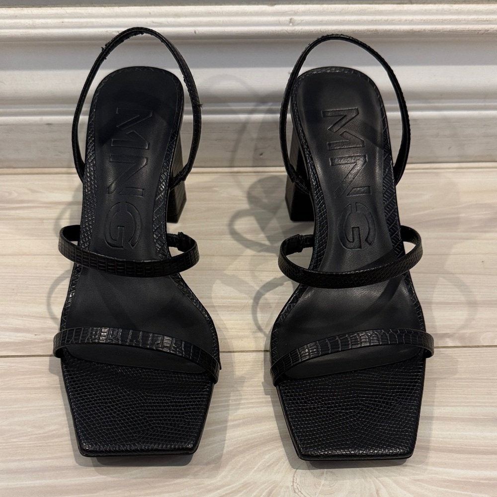 Mango Black Minimalist Square-Toe Block Heel Sandals